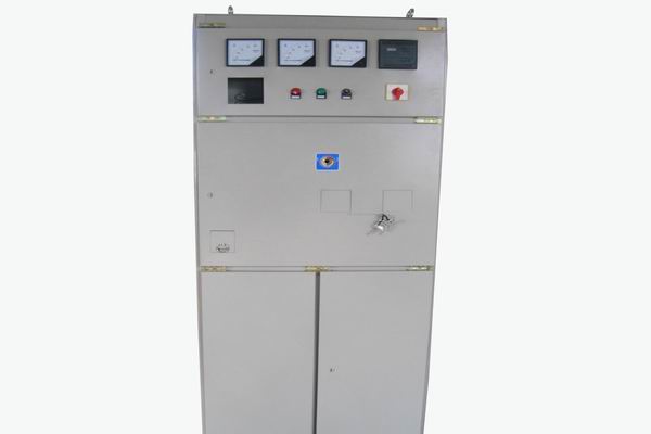 新城镇控制柜-使用3683控制柜前进行这些检查